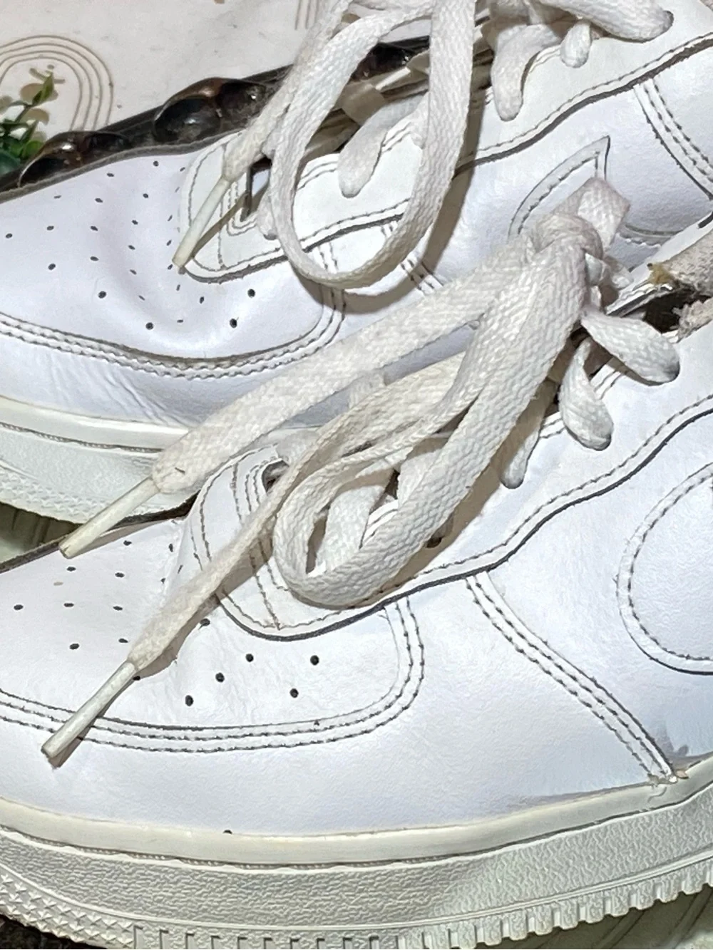 Nike White Kids' Air Force 1 Low Sneakers